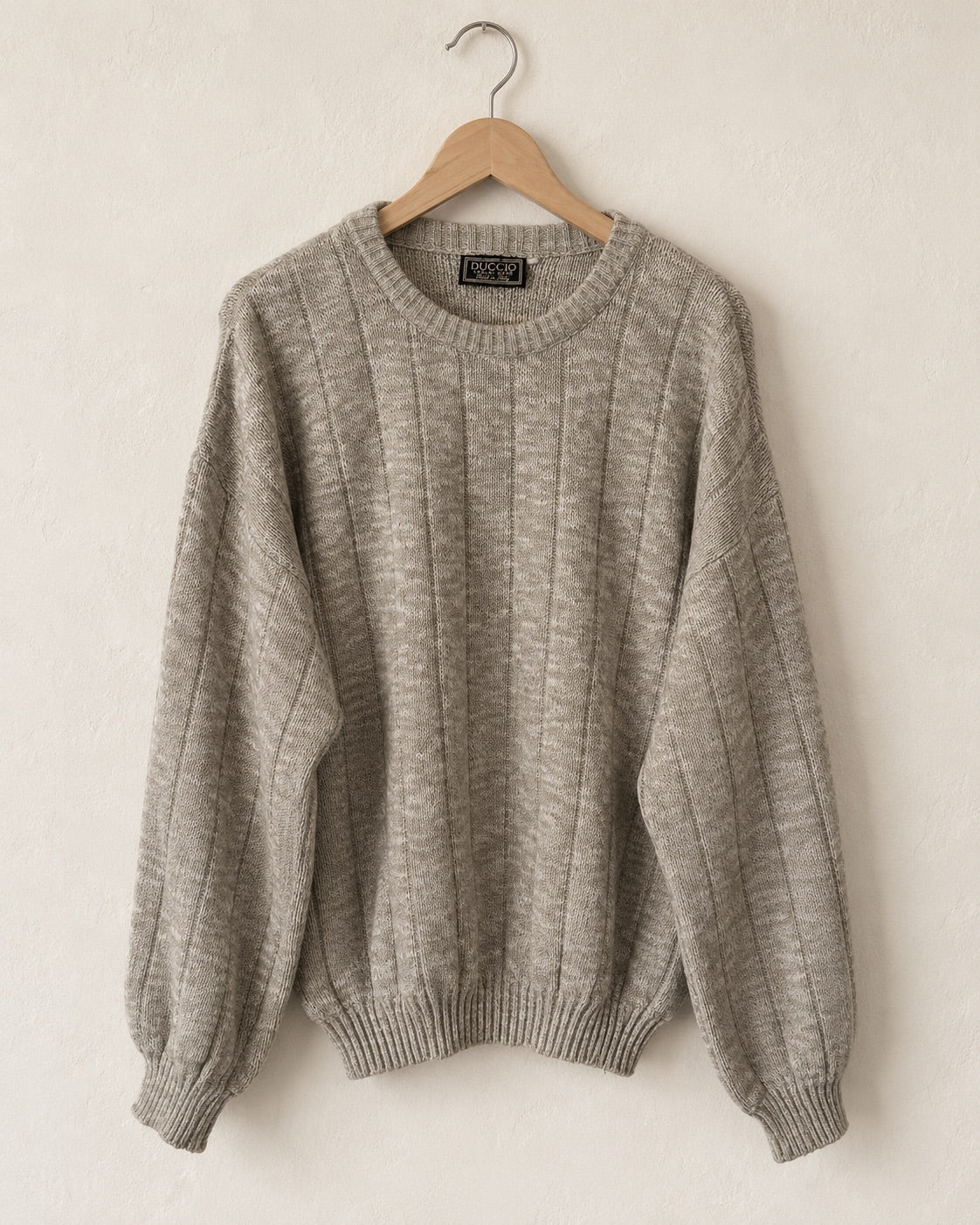Grey textured knit sweater (l/xl)