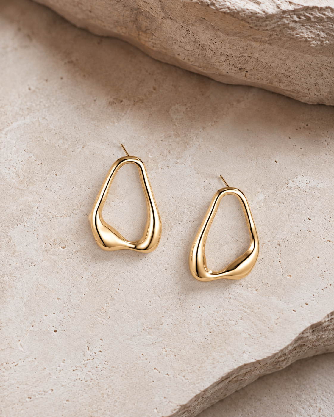 Lola earrings