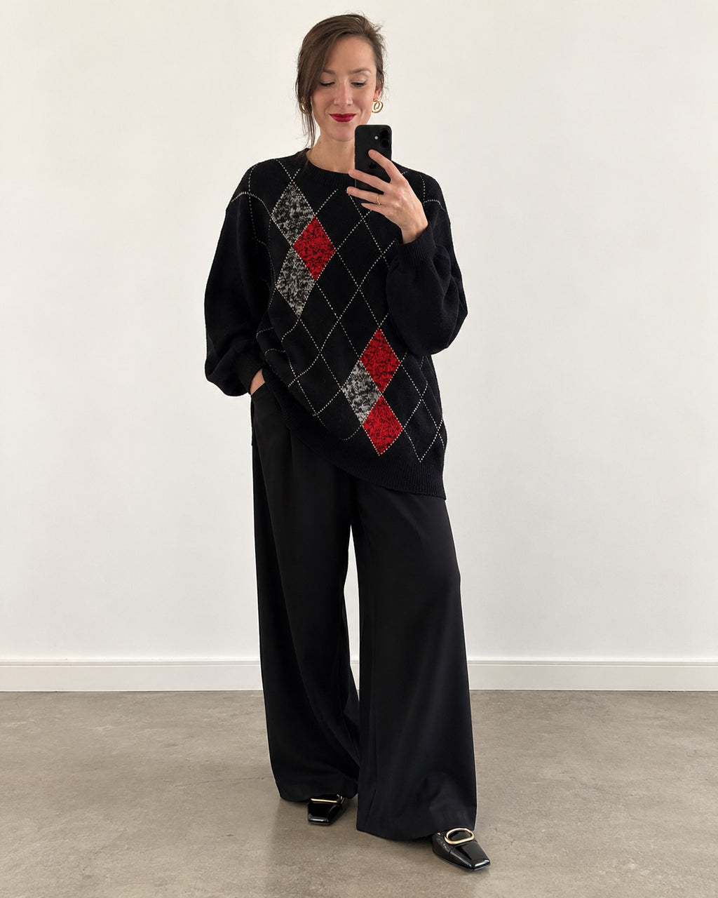 Black knit sweater (m/l)