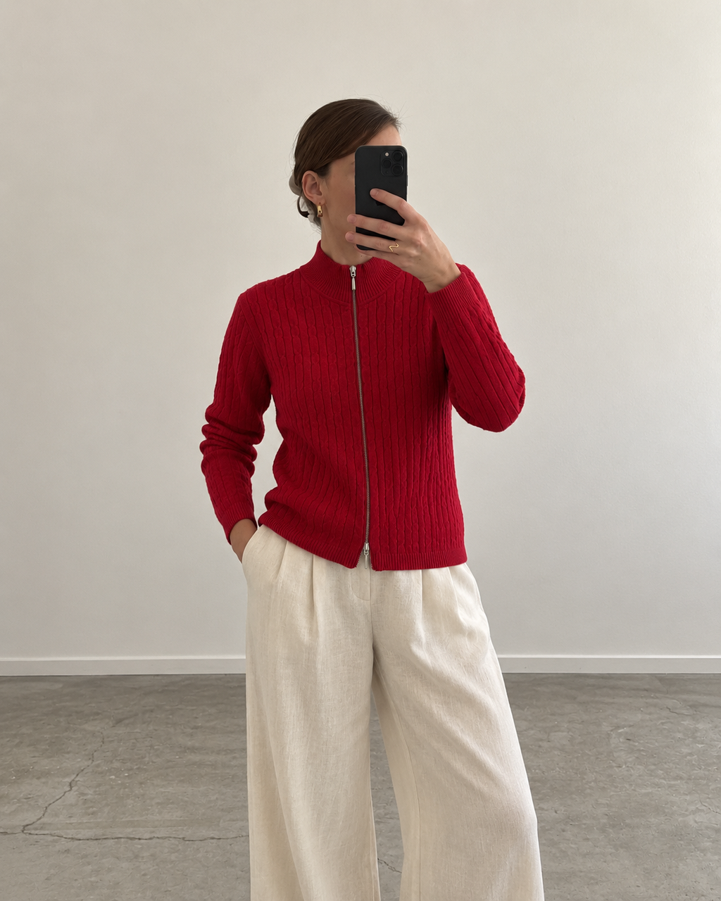 Red zipper cardigan (L)