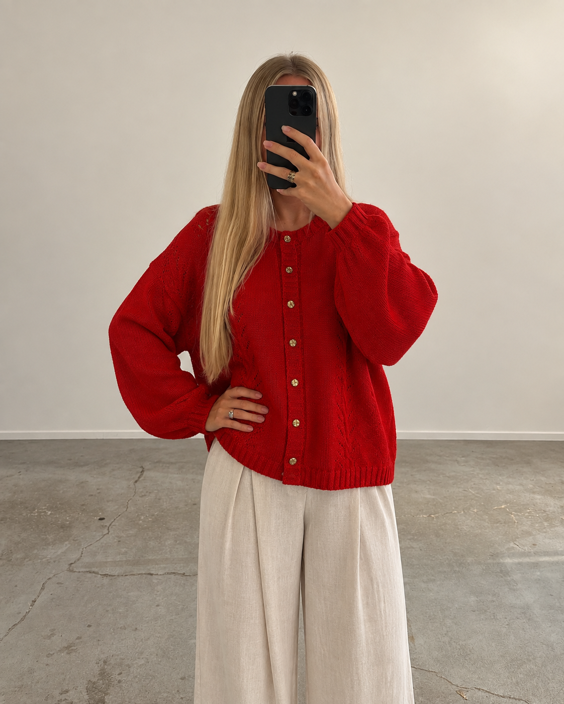 Red classic cardigan (L)