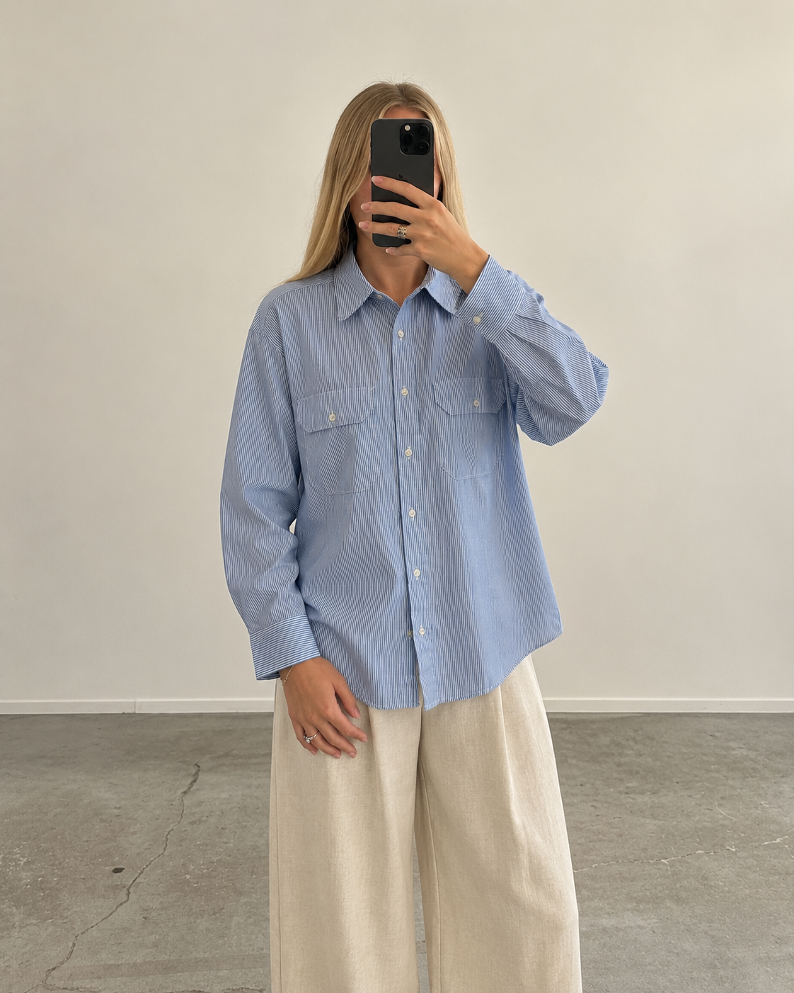 Blue striped shirt (m/l)