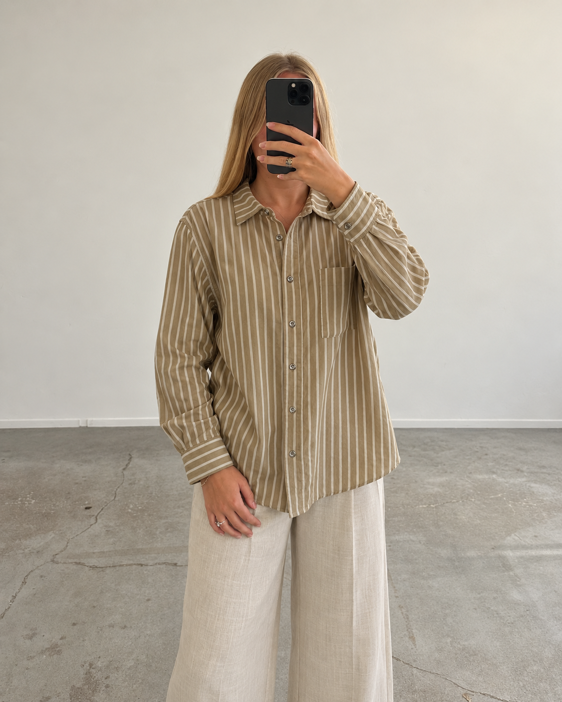 Beige striped shirt (s/m)