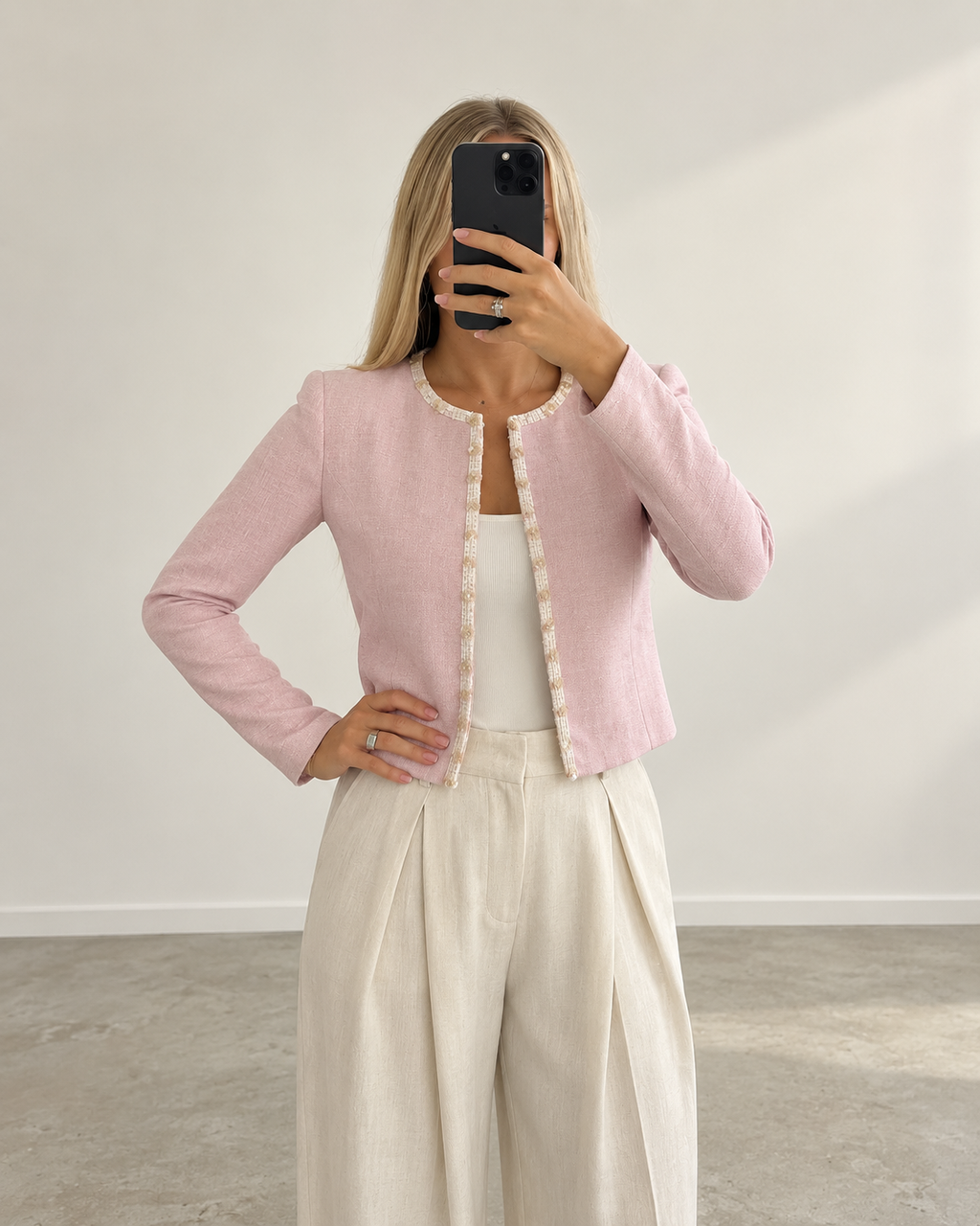 Soft pink embellished blazer (s/m)