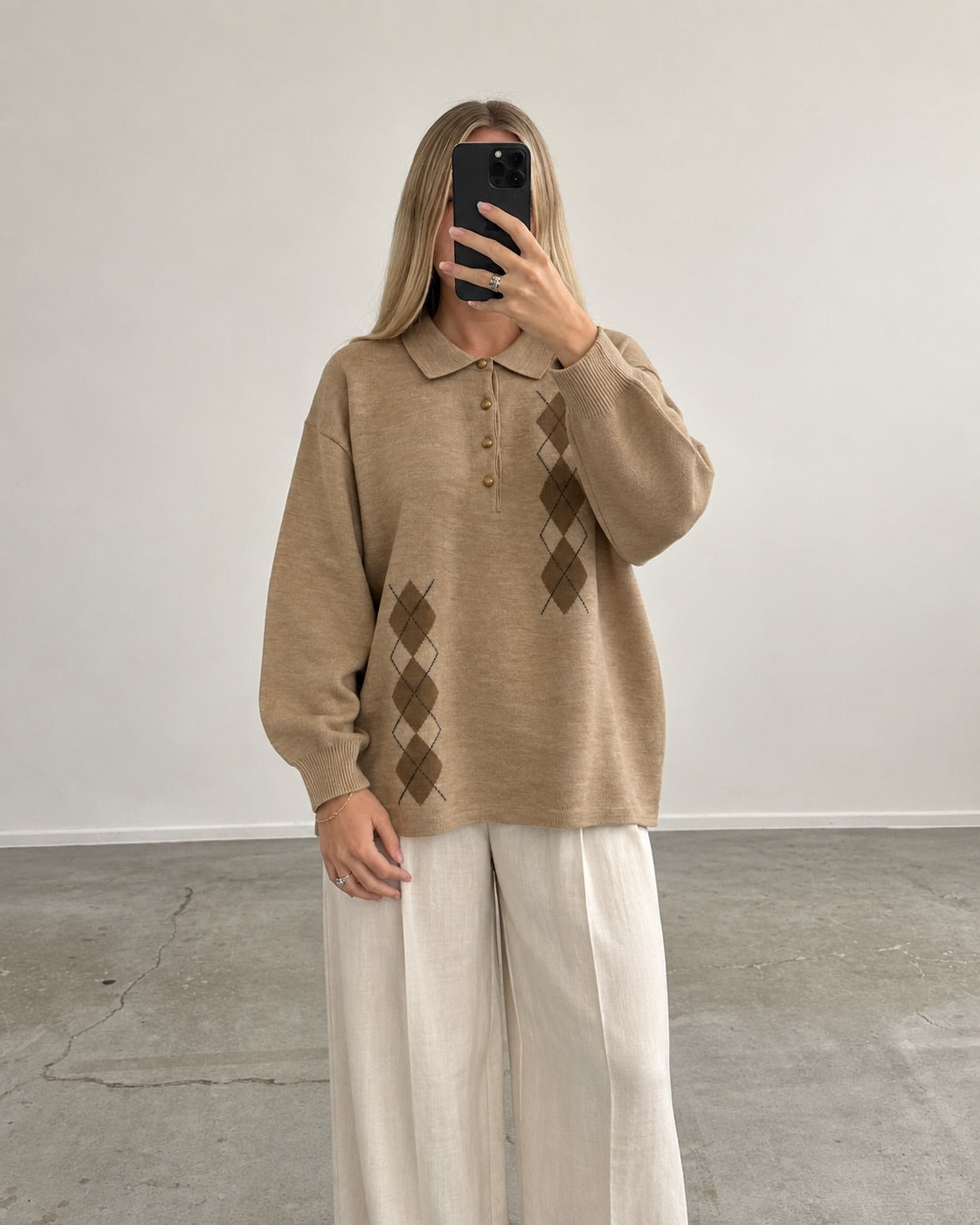 Beige classic knit (m/l)