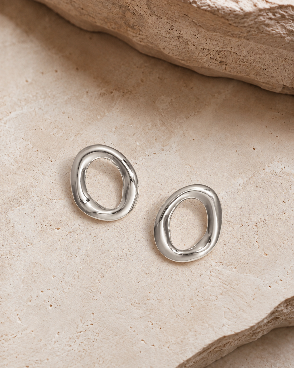 Nola earrings