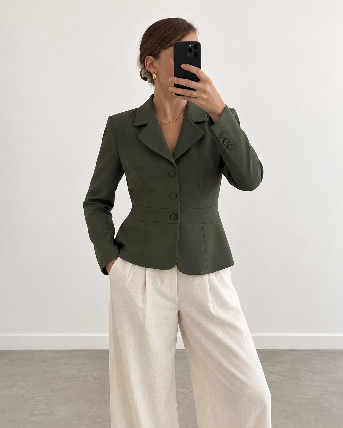 Olive green tailored blazer (s/m)