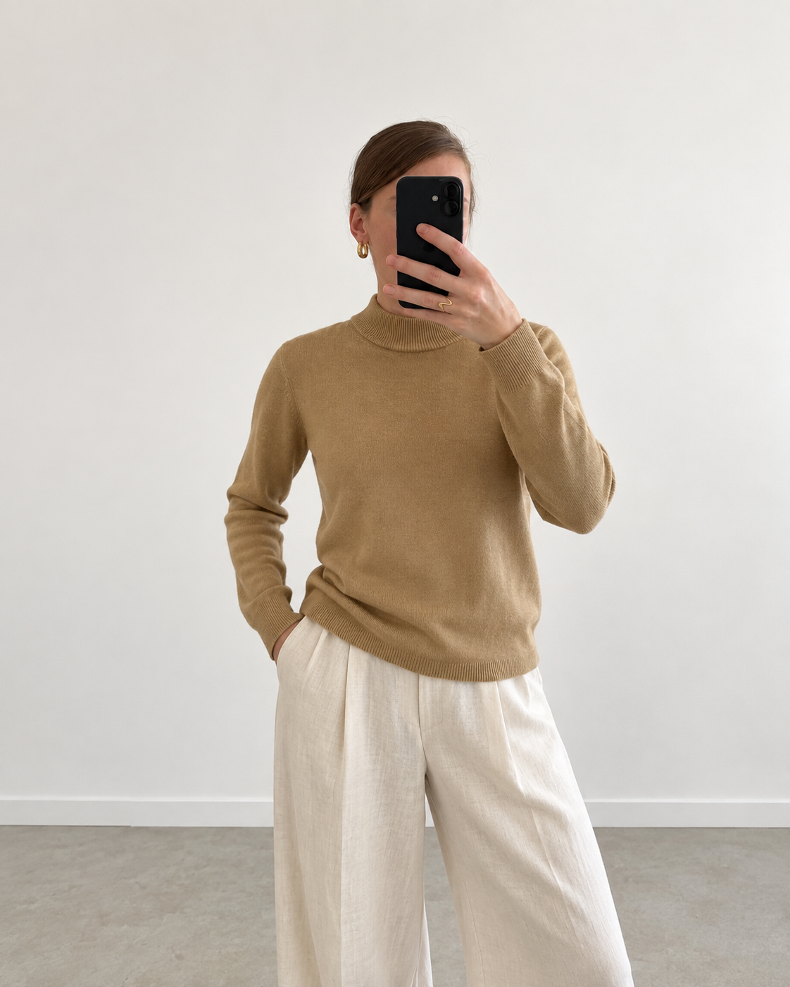 Camel turtleneck sweater (s)