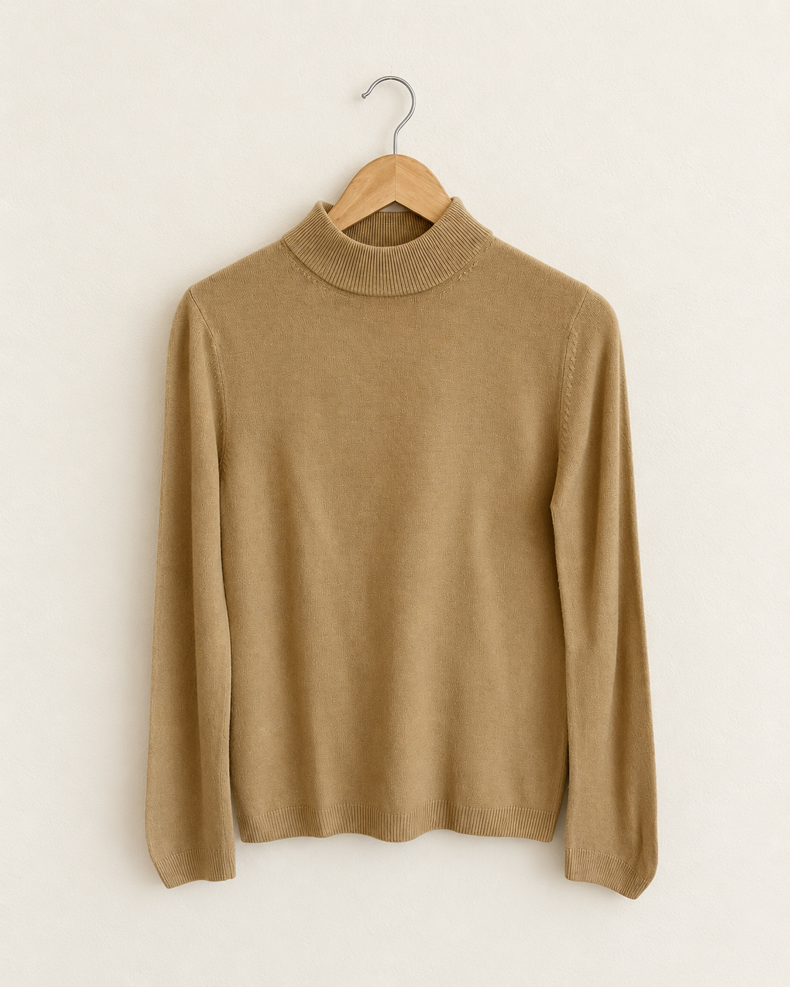 Camel turtleneck sweater (s)