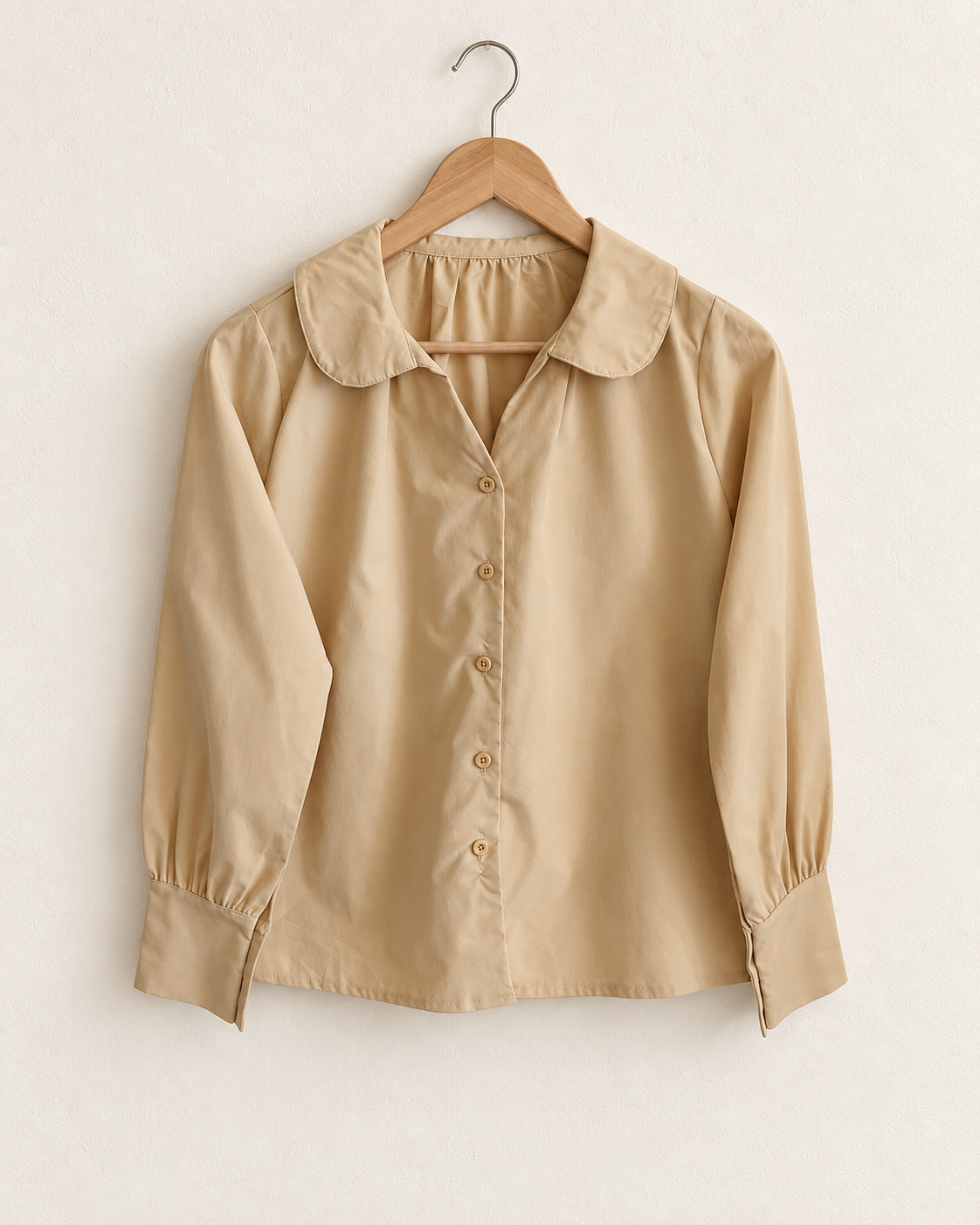 Beige blouse with rounded collar (s)