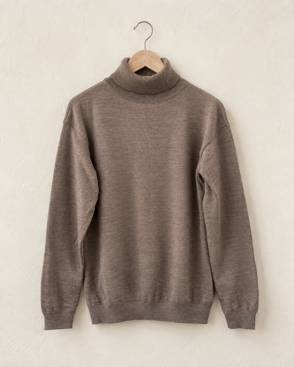 Taupe turtleneck sweater (m)