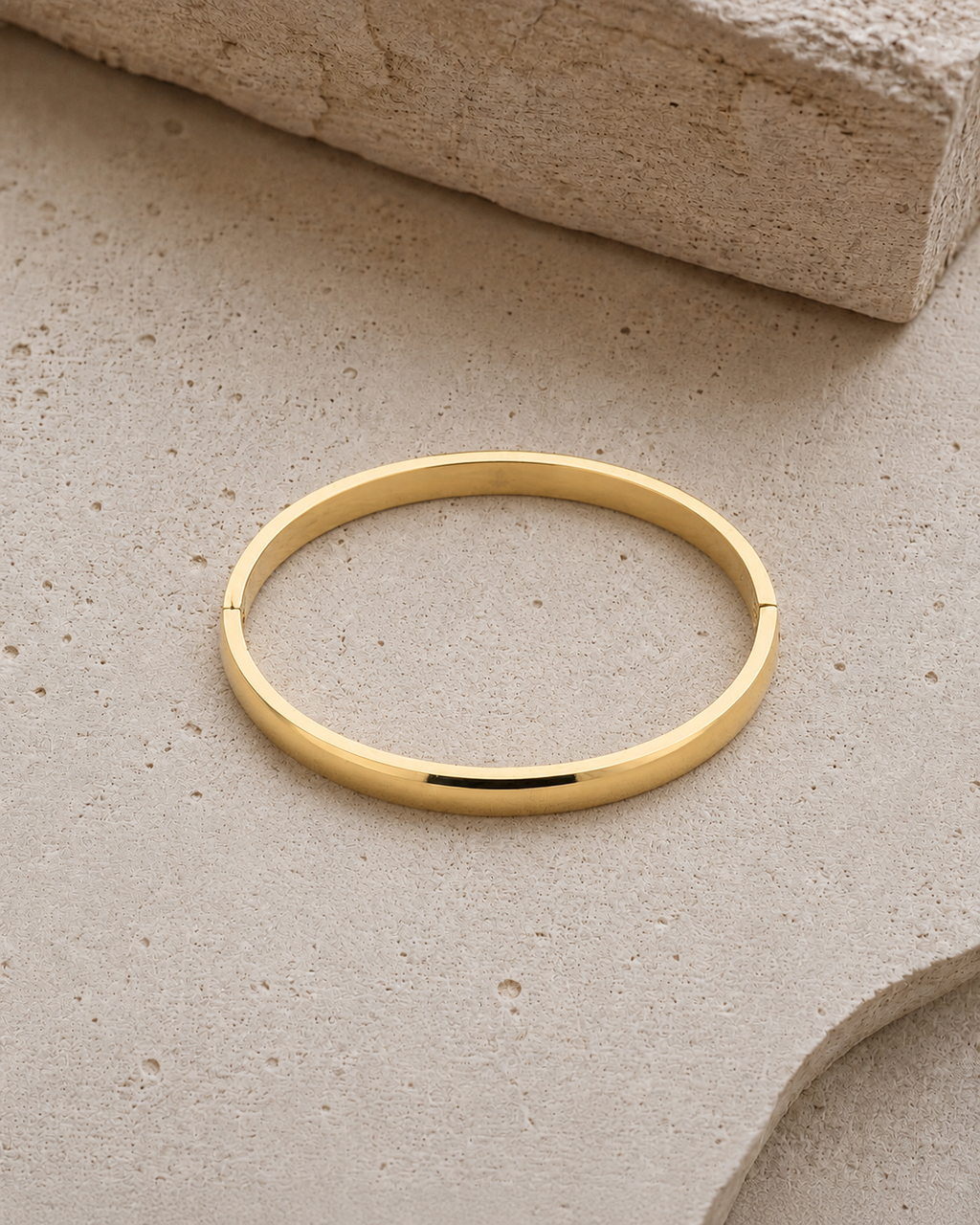 Mila Bangle